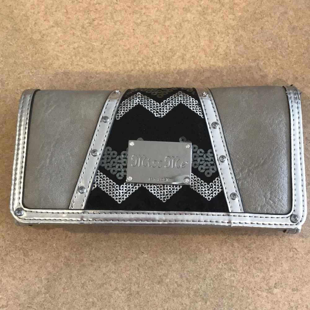 Miss Me Wallet
